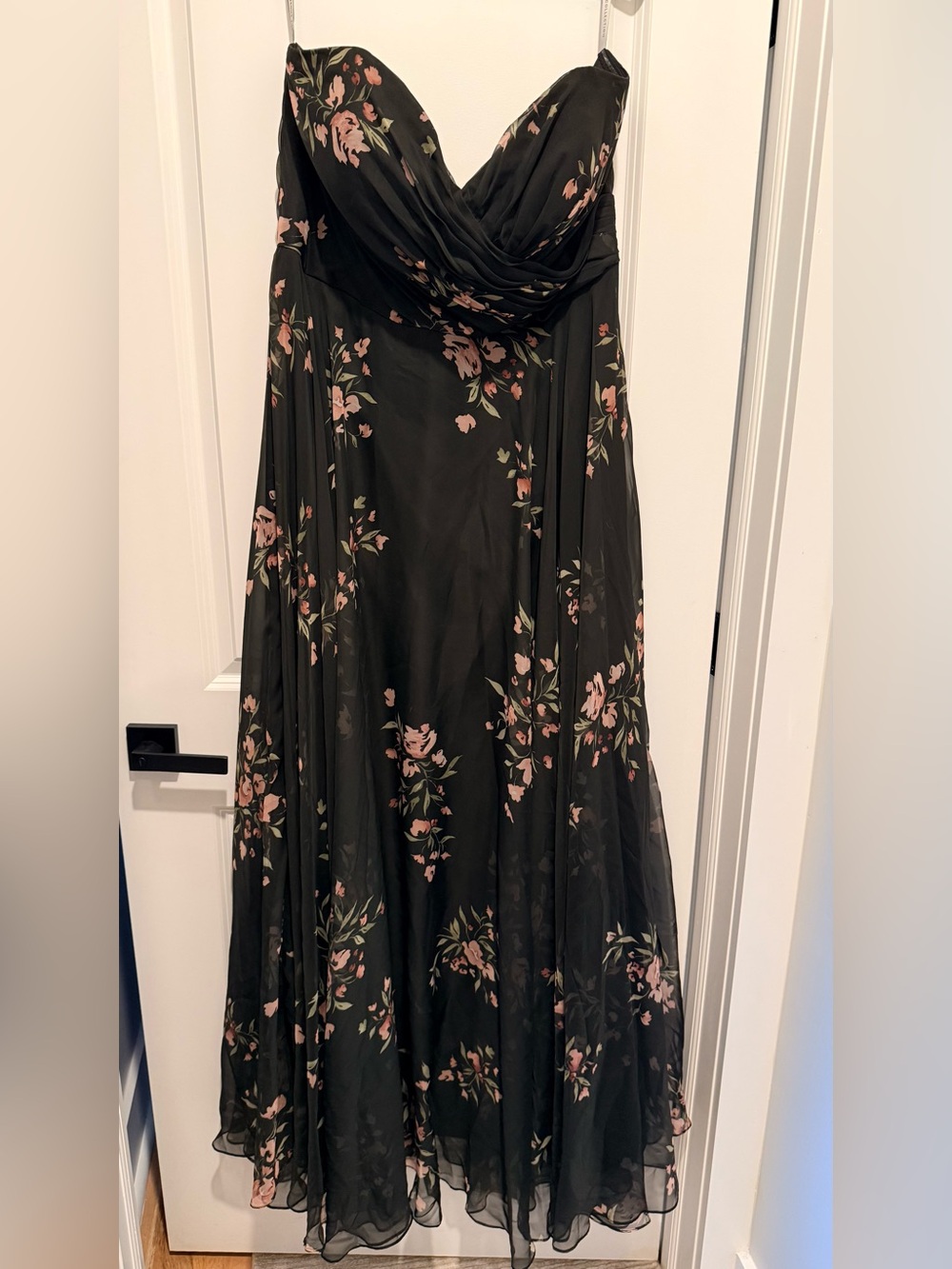NWOT. Jenny Yoo Adeline Black Floral Dress, Size 22